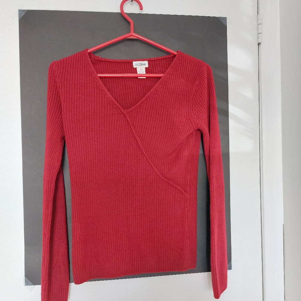 Ladies Outline sweater
